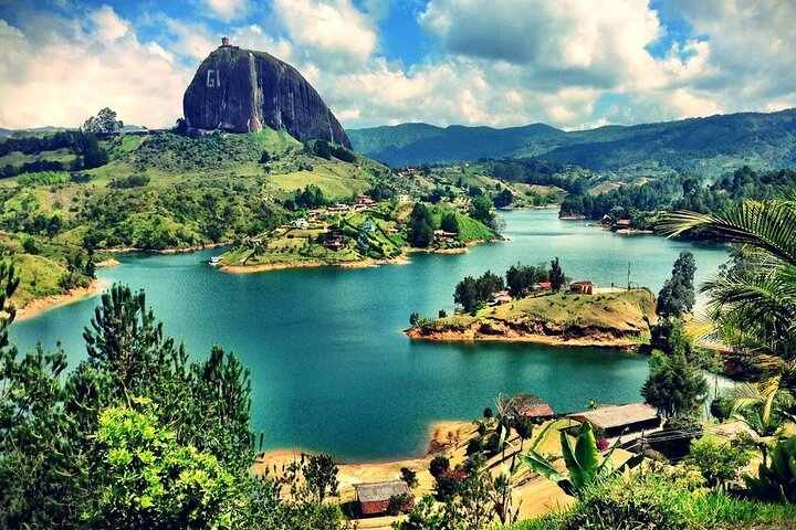 A Dat trip to Parque Guatape 